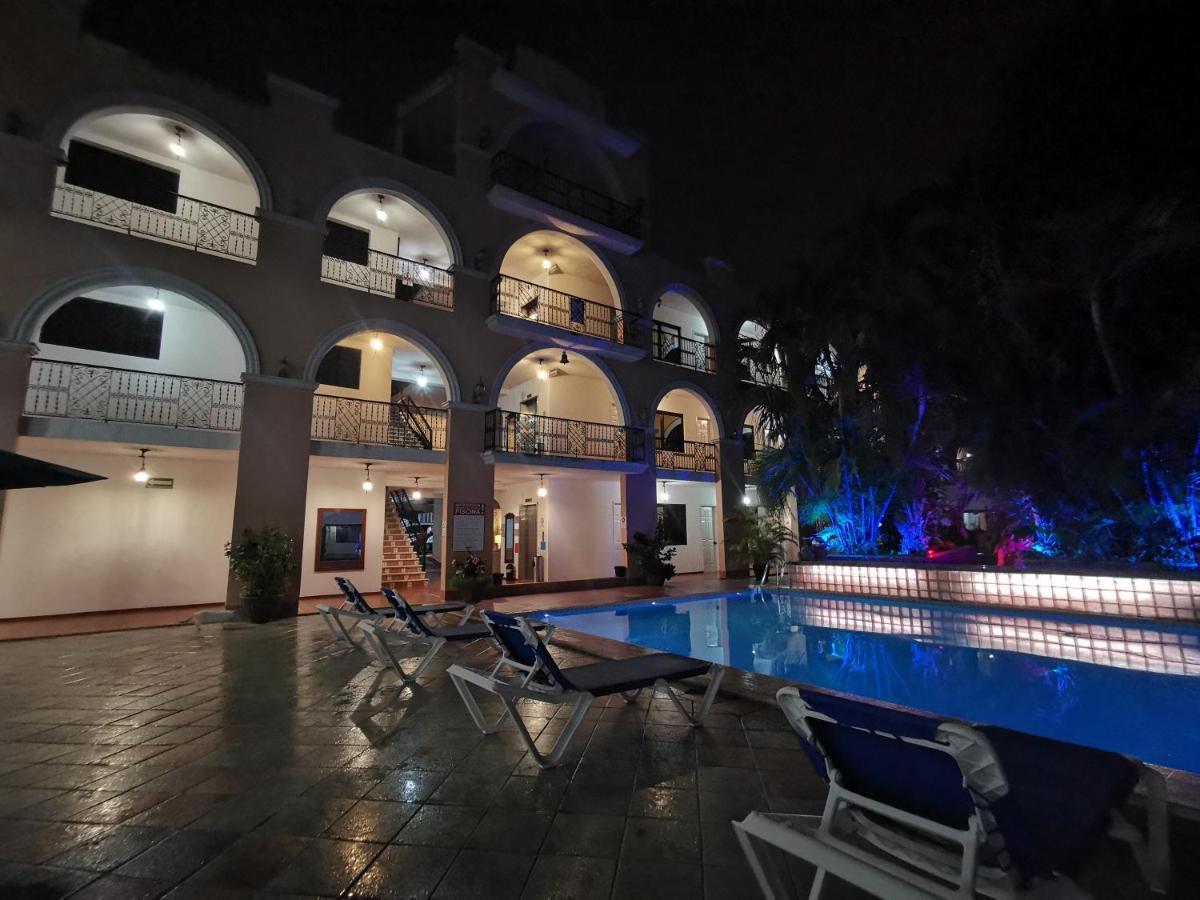 Hotel Doralba Inn Merida Exterior photo
